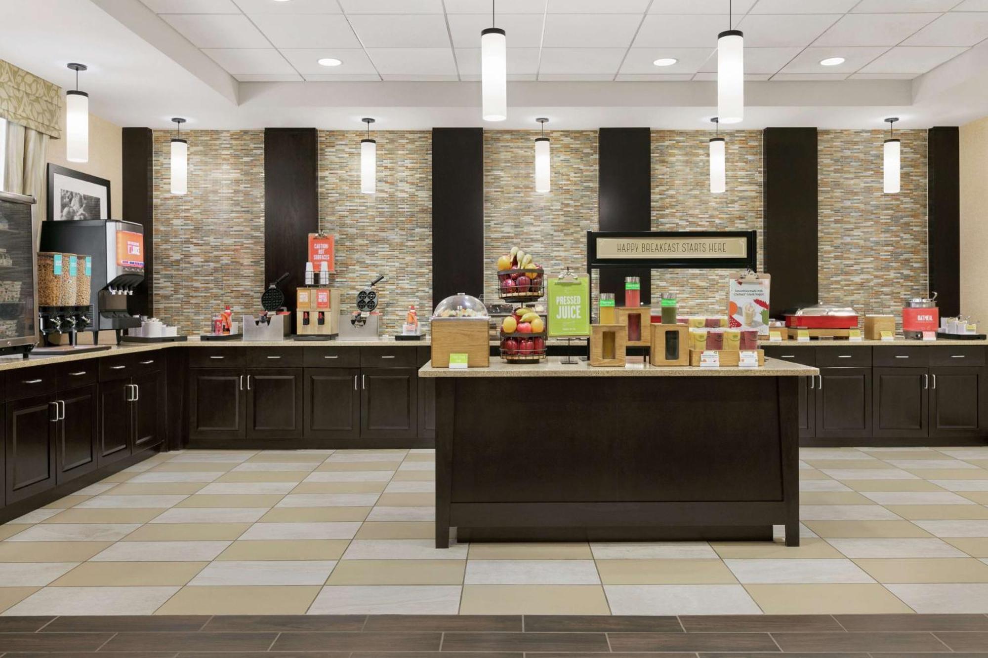 Hotel Hampton Washington-dulles International Airport South 3*