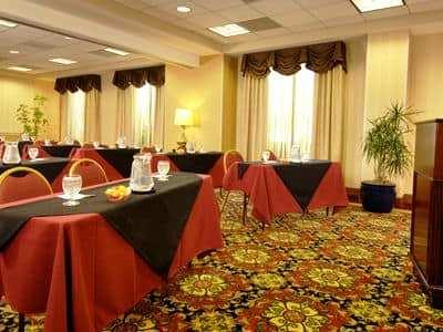 Hampton Washington-dulles International Airport South Hotel Chantilly